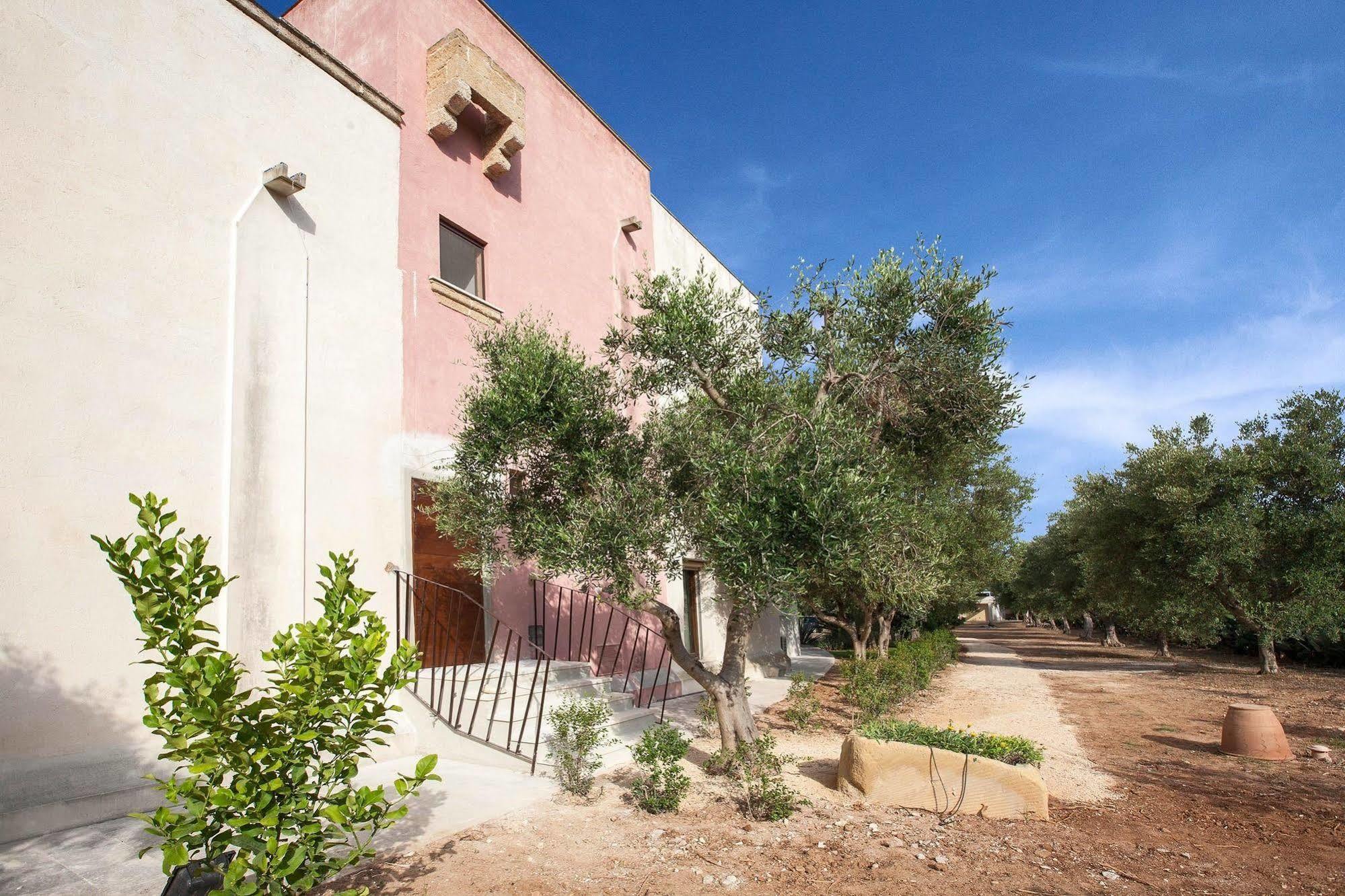 Chiesa Del Carmine Apartment Gallipoli Exterior photo